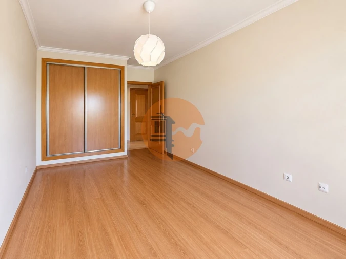 Apartamento T3 para Venda em São Brás de Alportel Foto 15