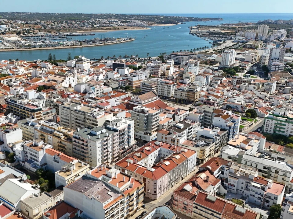 Apartamento T1 para Venda em Portimão Foto 13