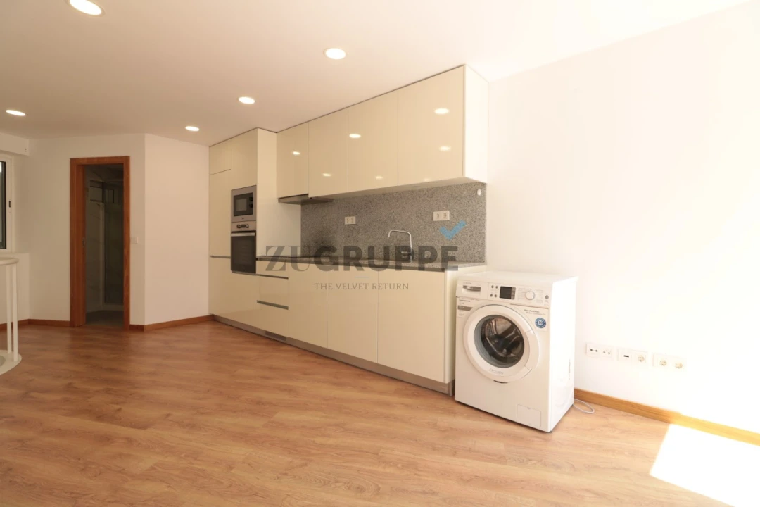 Apartamento T1 para Venda em Glória e Vera Cruz Foto 1
