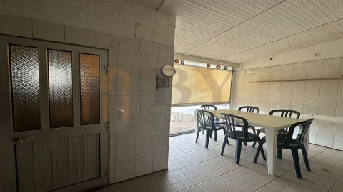 Moradia T3 para Venda em Corte do Pinto
