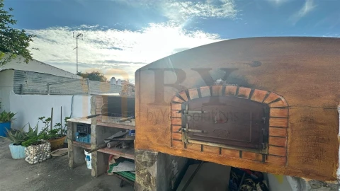 Moradia T3 para Venda em Corte do Pinto