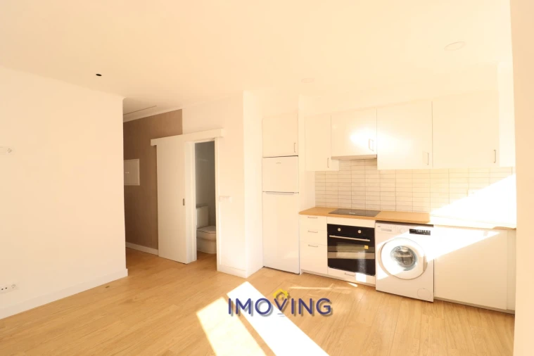 Apartamento T1 para Venda em Baixa da Banheira e Vale da Amoreira Foto 3