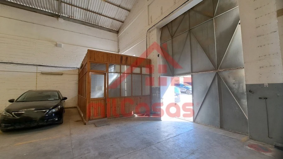 Armazém para Arrendamento em Santa Maria, São Pedro e Matacães Foto 4