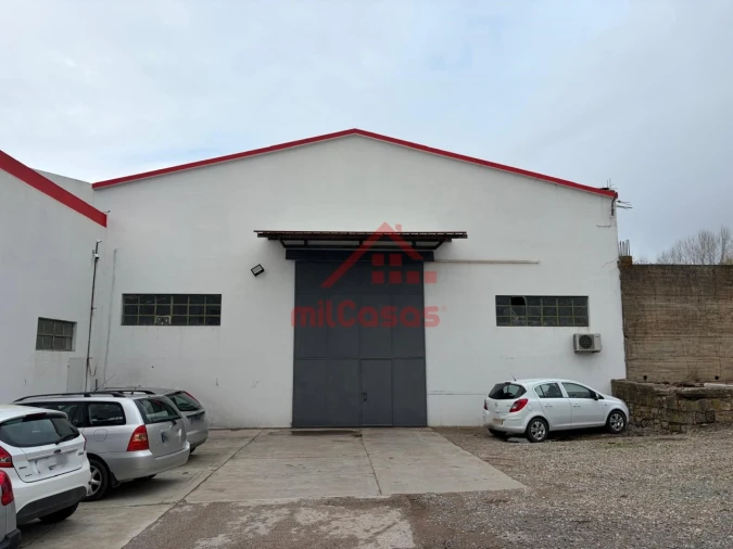 Armazém para Arrendamento em Santa Maria, São Pedro e Matacães Foto 22