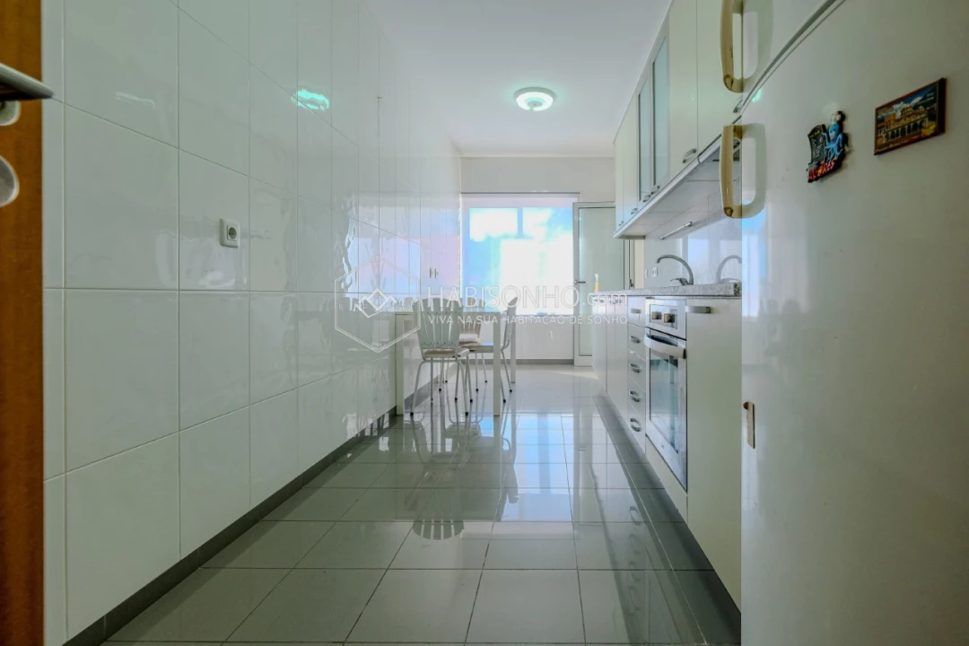 Apartamento T3 para Venda em Campanhã Foto 6