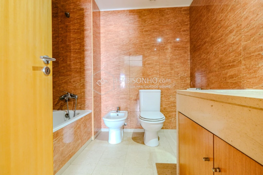 Apartamento T3 para Venda em Campanhã Foto 12