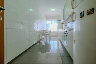 Apartamento T3 para Venda em Campanhã