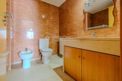 Apartamento T3 para Venda em Campanhã