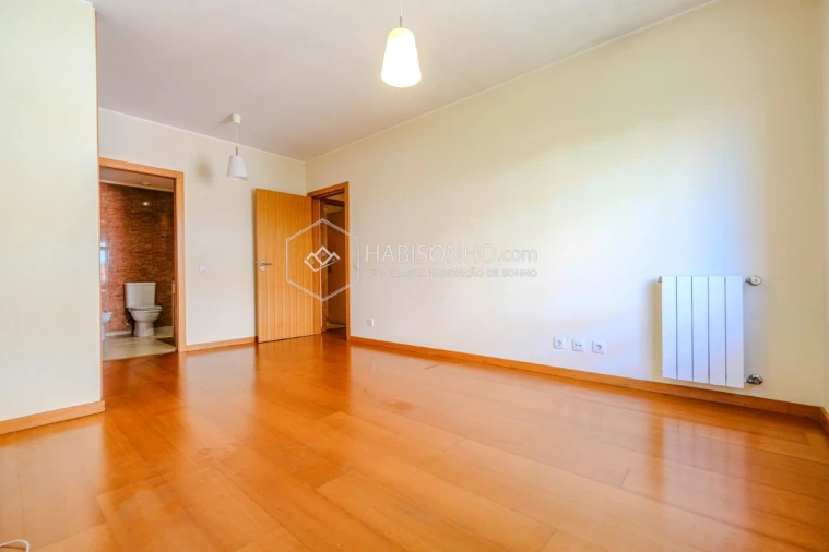 Apartamento T3 para Venda em Campanhã Foto 11