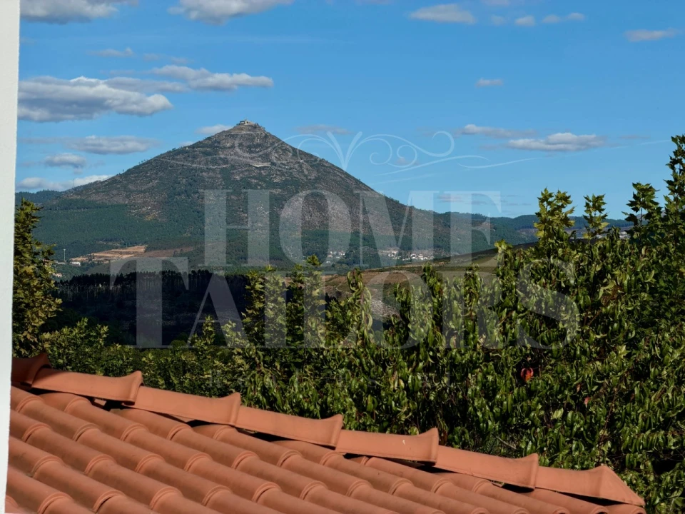 Moradia T3 para Venda em Arnoia Foto 29