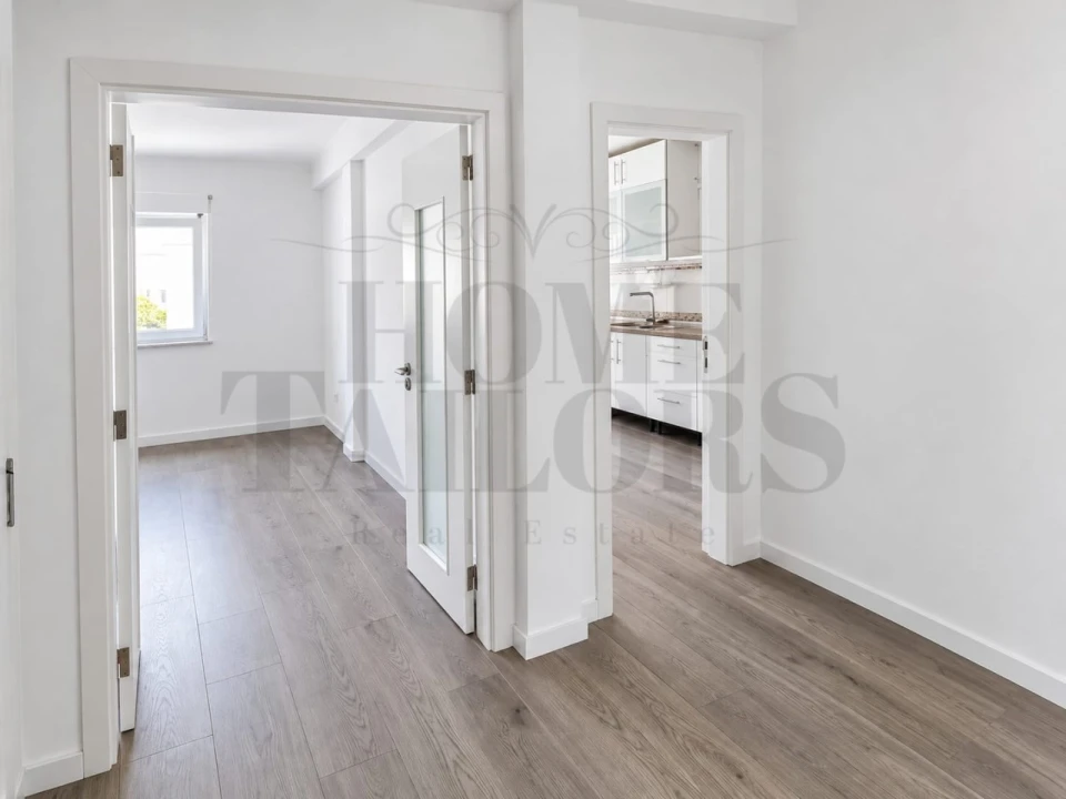 Apartamento T3 para Venda em Quinta do Conde Foto 3
