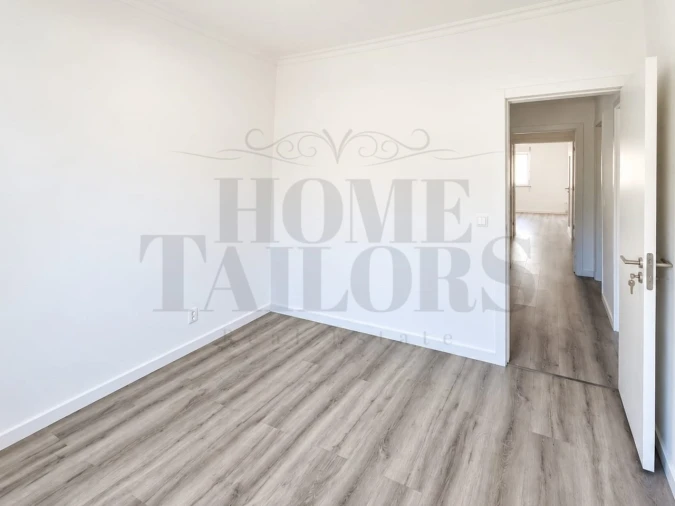 Apartamento T3 para Venda em Quinta do Conde Foto 17