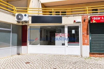 Loja para Venda em Benfica