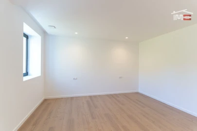 Moradia T3 para Venda em São Mamede