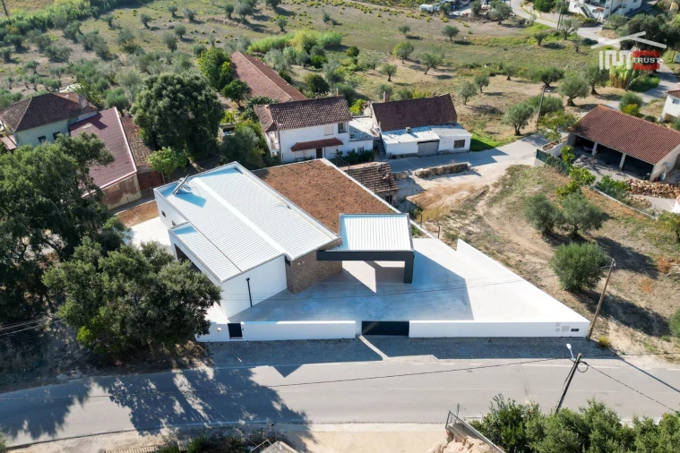 Moradia T3 para Venda em Nossa Senhora da Piedade Foto 28