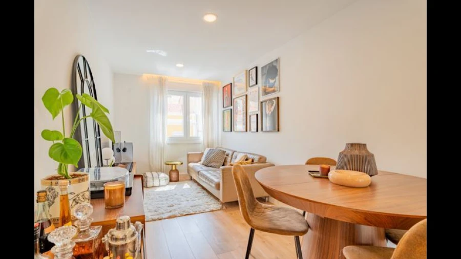 Apartamento T2 para Venda em Beato