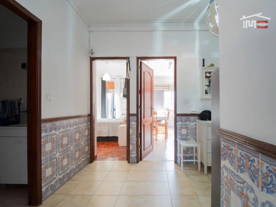 Apartamento T2 para Venda em Queluz e Belas Foto 29