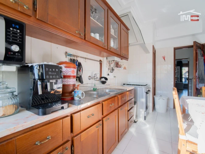 Apartamento T2 para Venda em Queluz e Belas Foto 10