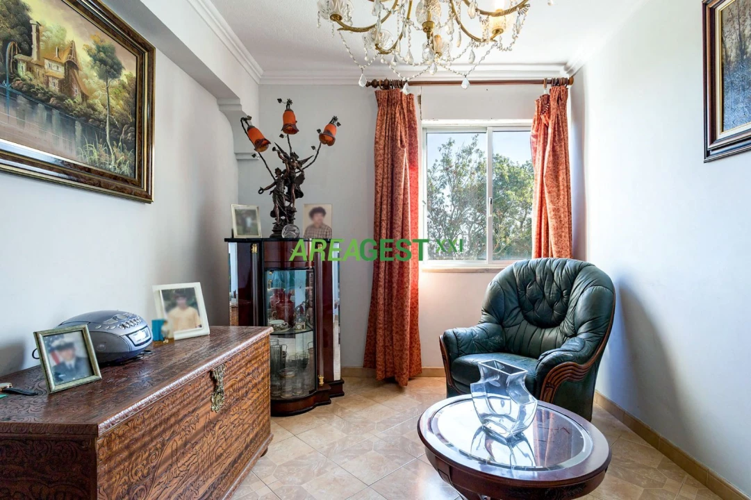 Apartamento T3 para Venda em Olivais Foto 1