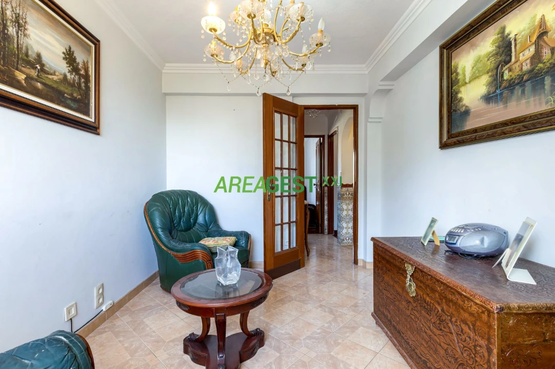 Apartamento T3 para Venda em Olivais Foto 12