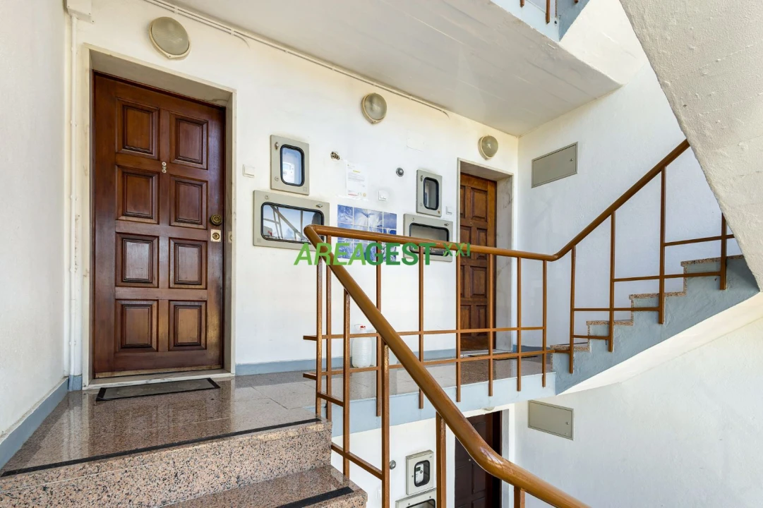 Apartamento T3 para Venda em Olivais Foto 22
