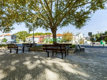 Apartamento T3 para Venda em Olivais