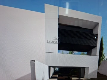 Moradia T3 para Venda em Fânzeres e São Pedro da Cova