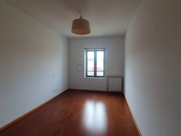 Apartamento T3 para Venda em Oliveira do Douro