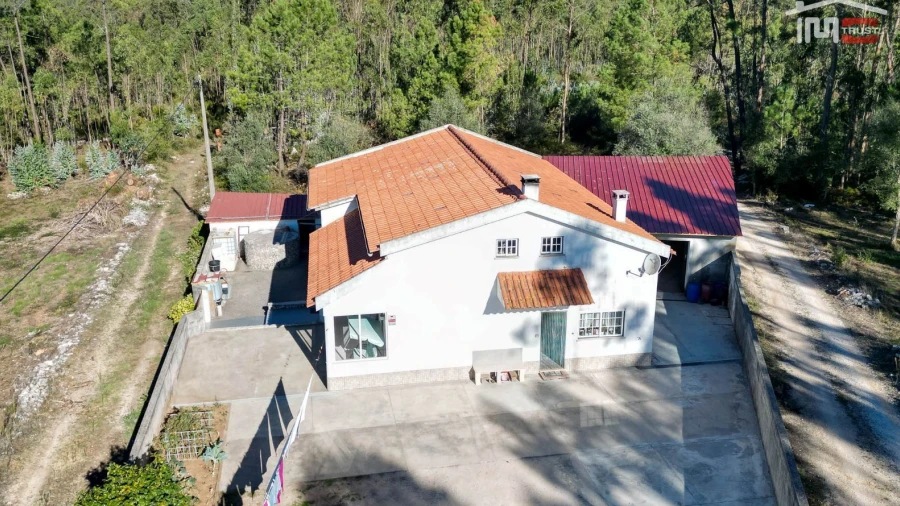 Moradia T3 para Venda em São Mamede