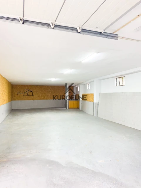 Armazém para Arrendamento em Valongo