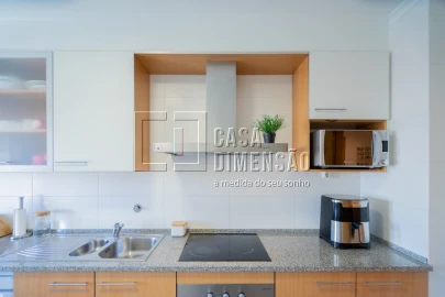 Apartamento T3 para Venda em Carnaxide e Queijas