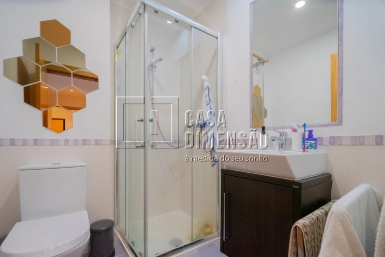 Apartamento T3 para Venda em Carnaxide e Queijas Foto 51