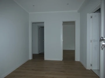 Apartamento T3 para Venda em Venteira