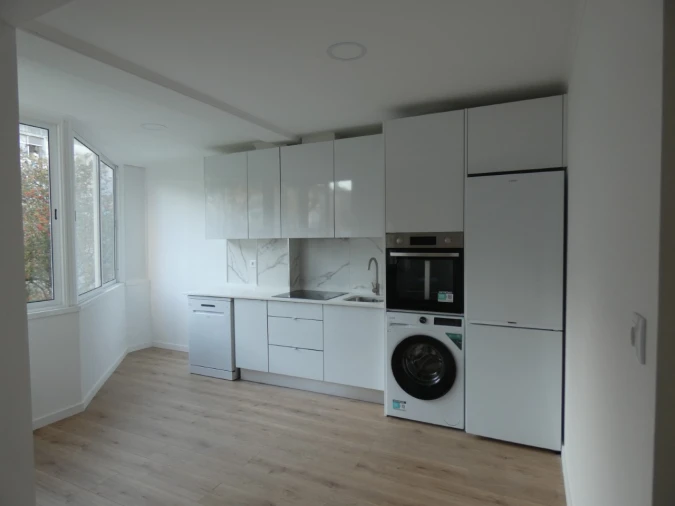 Apartamento T3 para Venda em Venteira Foto 4