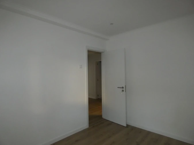 Apartamento T3 para Venda em Venteira Foto 11