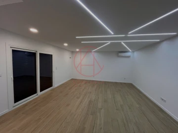 Moradia T3 para Venda em Fernao Ferro