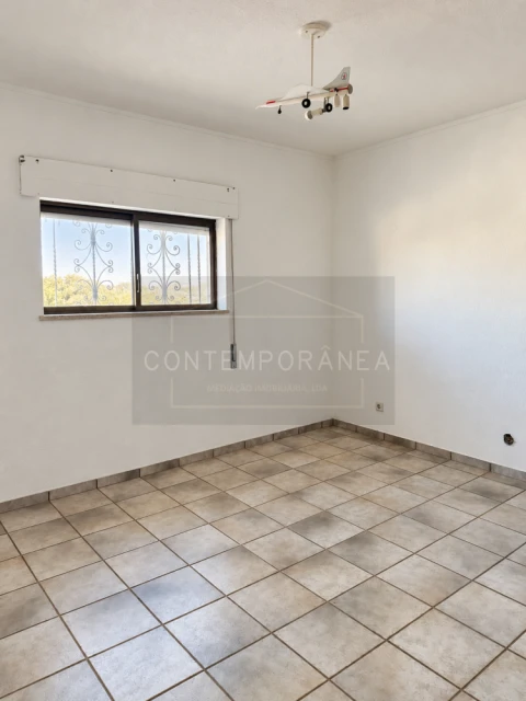 Apartamento T4 para Venda em Albufeira e Olhos de Água