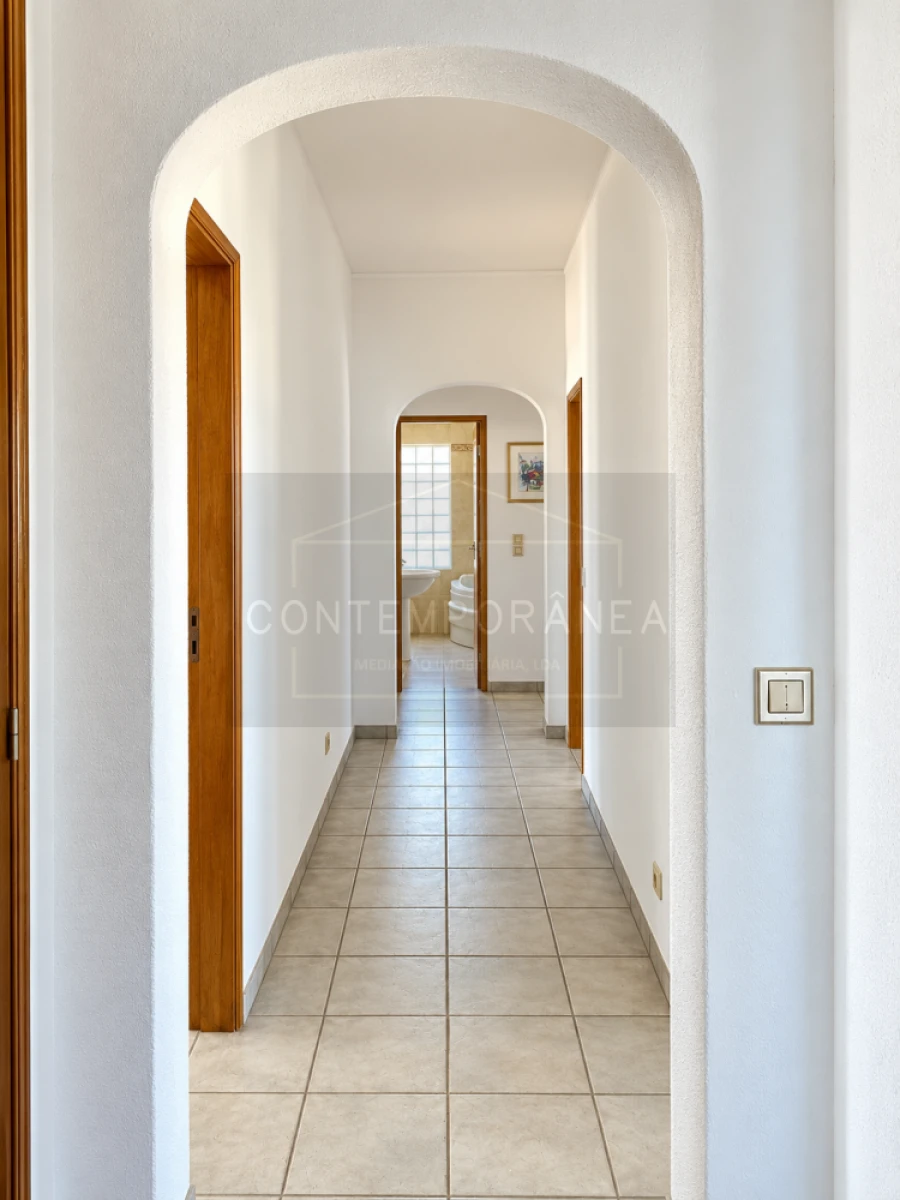 Apartamento T4 para Venda em Albufeira e Olhos de Água Foto 14