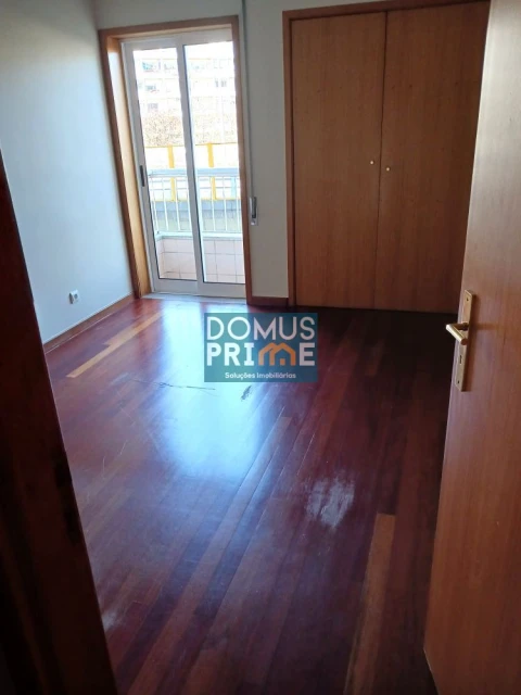 Apartamento T2 para Venda em São Vitor (Braga)
