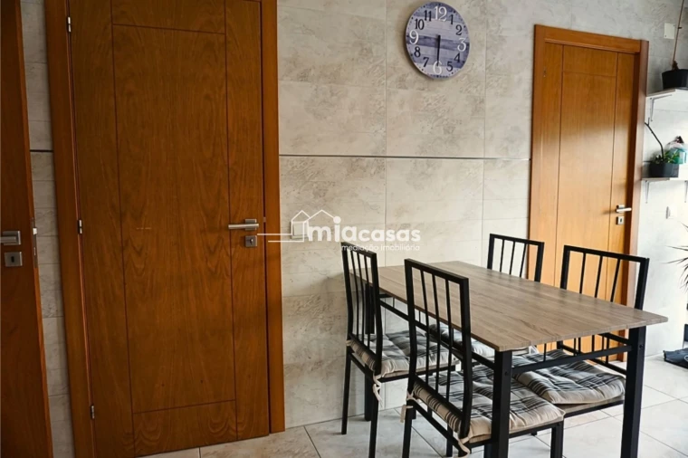 Apartamento T3 para Venda em Tamengos, Aguim e Óis do Bairro Foto 14