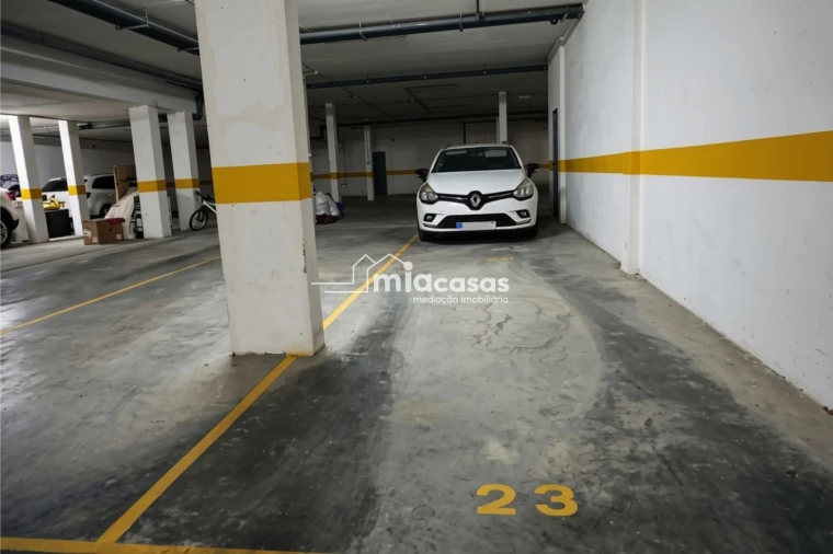 Apartamento T3 para Venda em Tamengos, Aguim e Óis do Bairro Foto 33