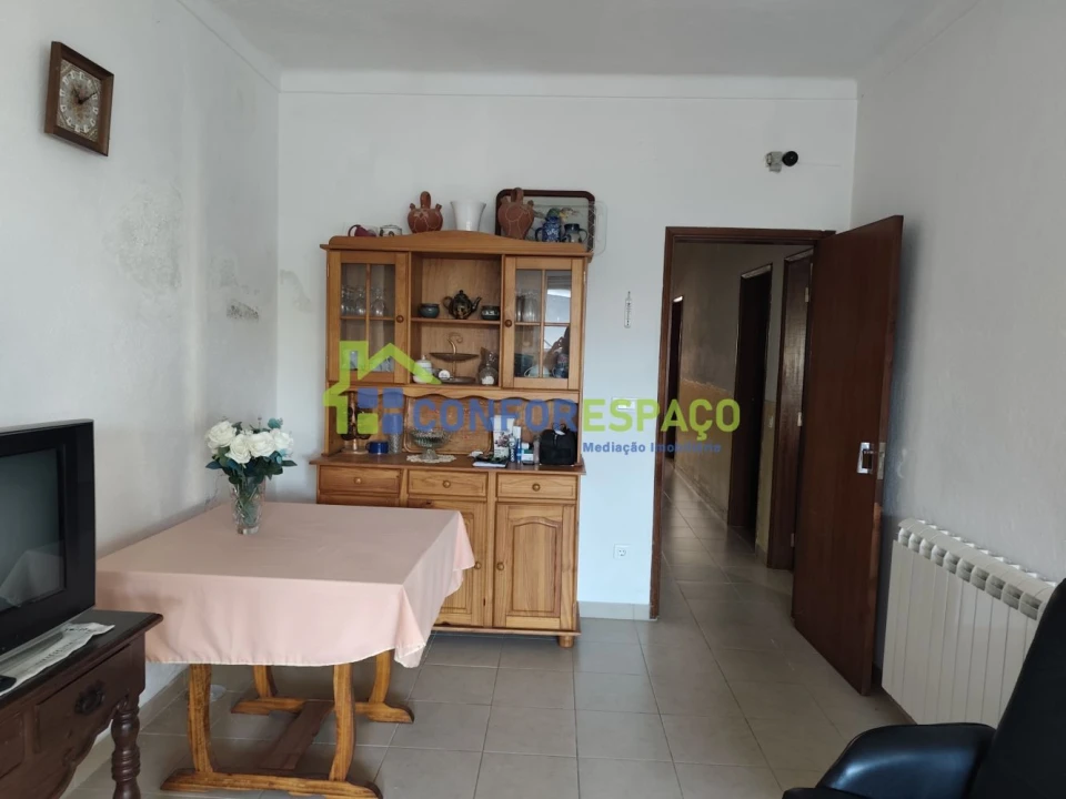 Moradia T5 para Venda em Alcains Foto 27