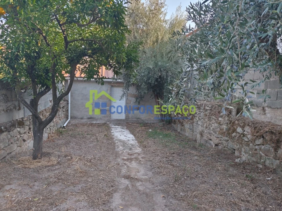 Moradia T5 para Venda em Alcains Foto 41
