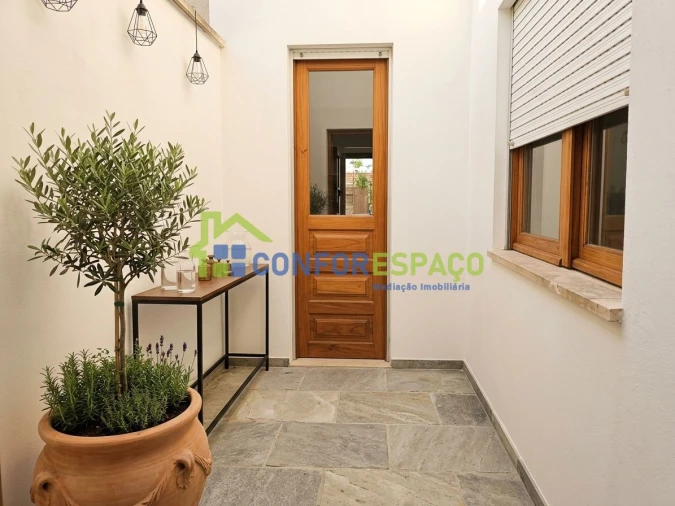 Moradia T5 para Venda em Alcains Foto 10