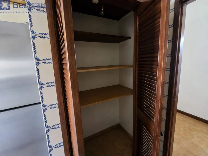 Apartamento T4 para Venda em Paranhos Foto 13