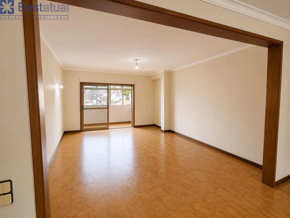 Apartamento T4 para Venda em Paranhos Foto 6