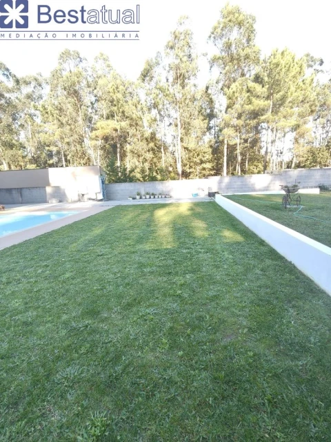 Moradia T3 para Venda em Rio Mau e Arcos