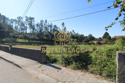 Terreno para Venda em Nogueira do Cravo e Pindelo