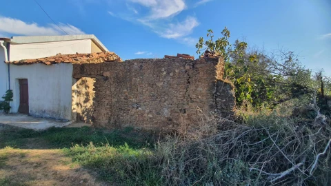 Moradia T3 para Venda em Igreja Nova do Sobral