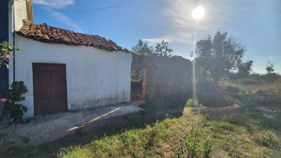 Moradia T3 para Venda em Igreja Nova do Sobral